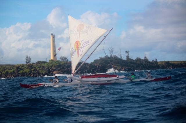 Na Holokai '14 finish Team Maui Jim, first place Photo: Gloria Reed
