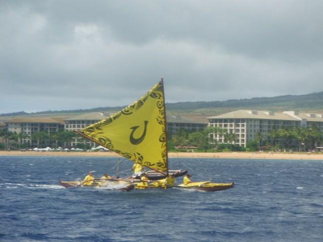 Racing to Kaanapaili Beach